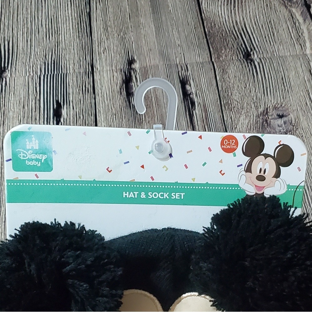 Mickey Mouse Disney Baby Hat & Bootie Sock 2 Pc Set Size 0 - 12 Months NEW - Picture 2 of 15